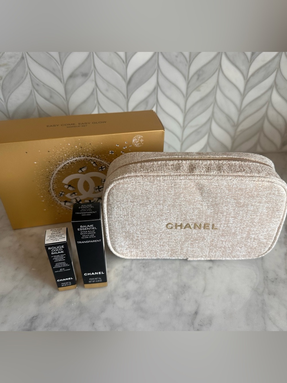 Chanel Makeup Set - Picture 5 of 6